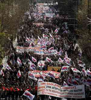 Mass protest against cuts in Greece